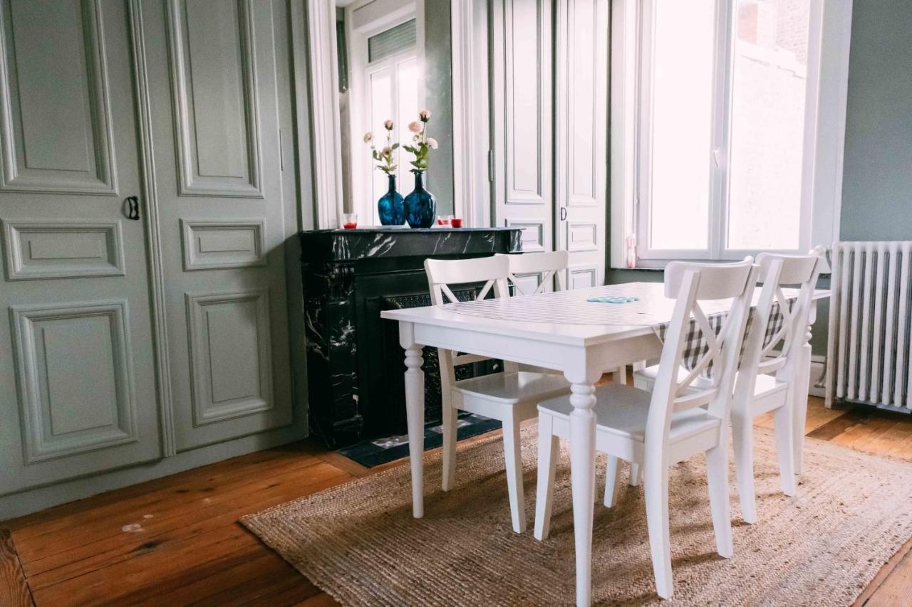 Charming Apartment With Terrace In Lille Exterior photo
